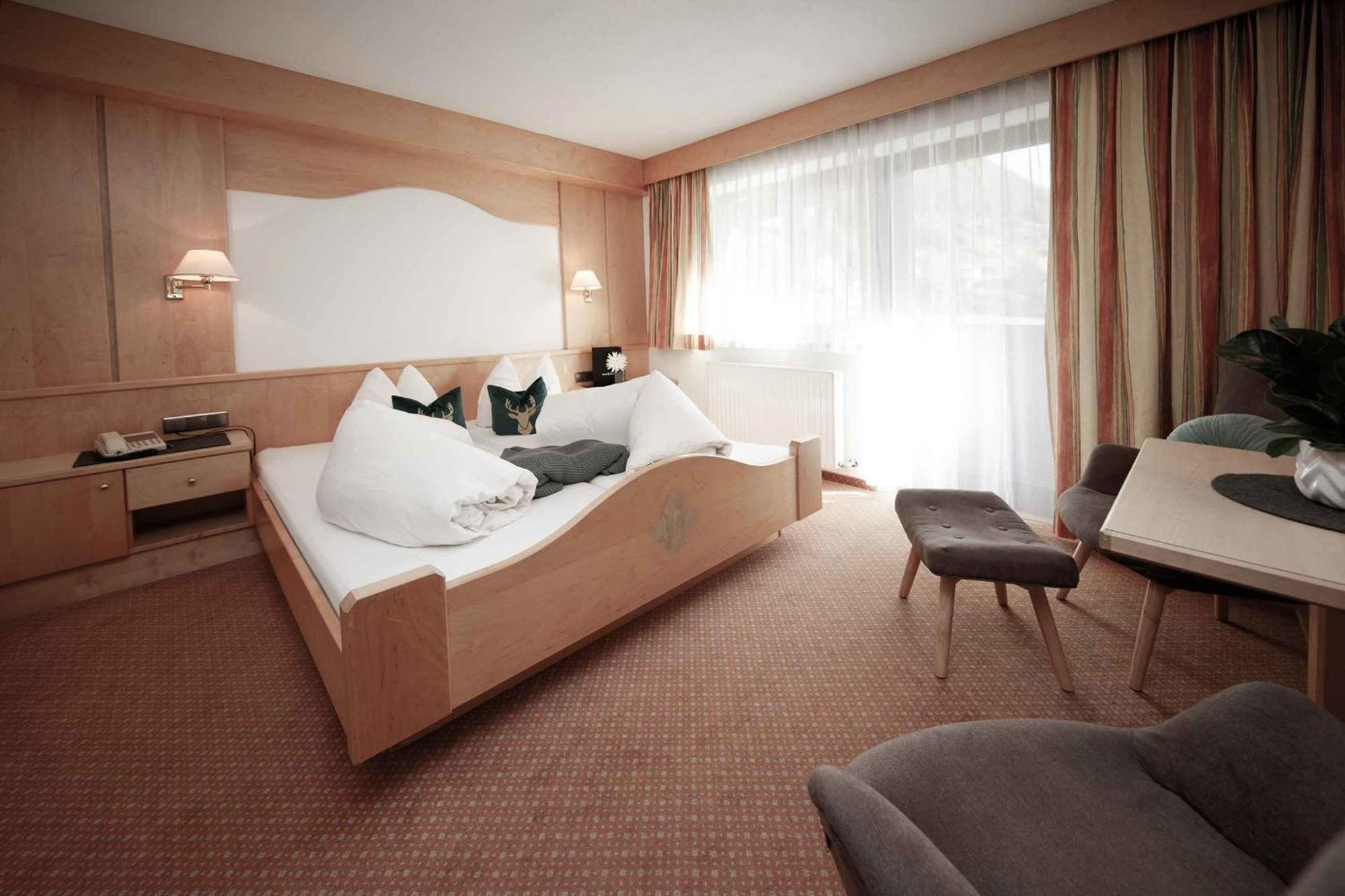 Garni Rustica Hotel Sölden Eksteriør billede