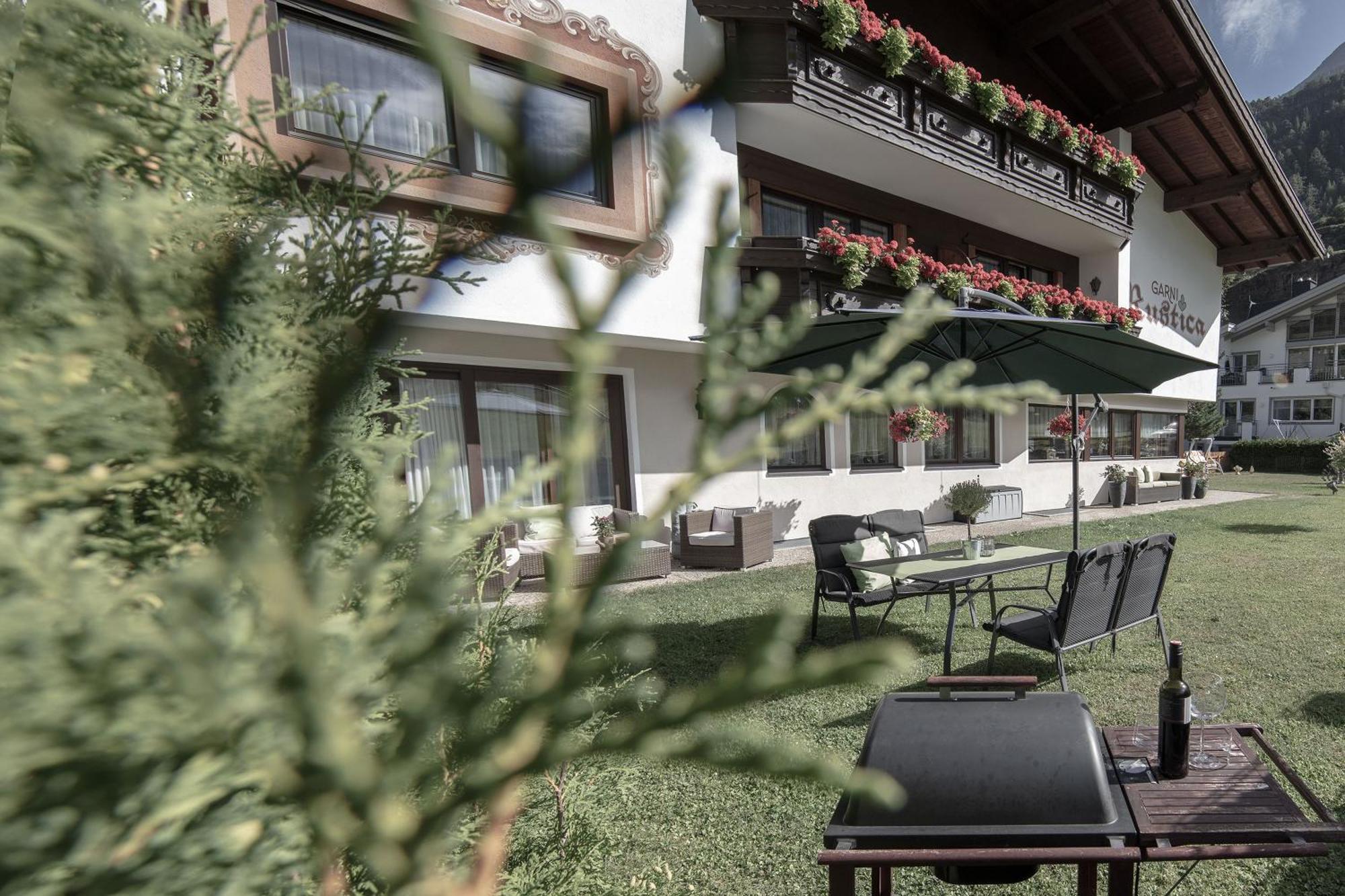 Garni Rustica Hotel Sölden Eksteriør billede
